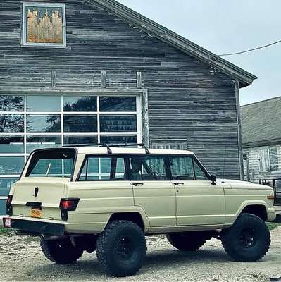 1983 Jeep Wagoneer - Limited
