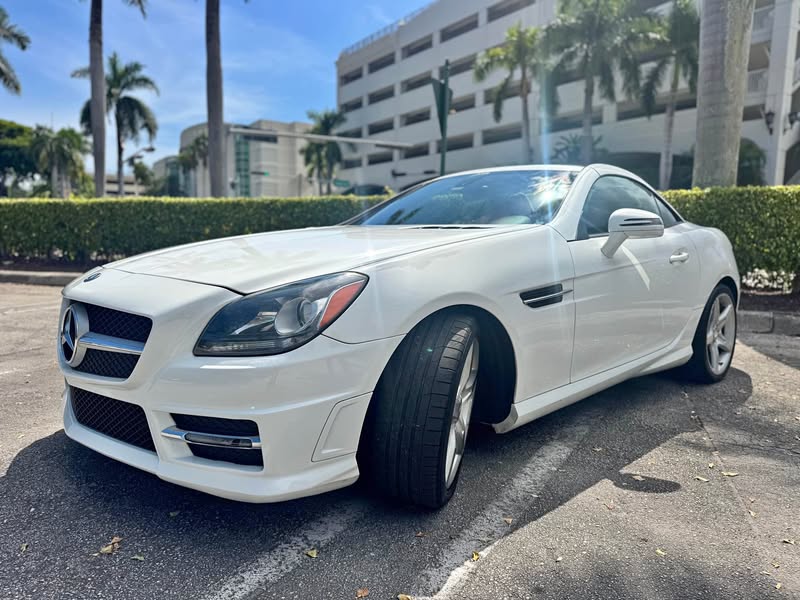 2014 Mercedes-Benz Mercedes-Benz Mercedes-AMG SLK - SLK 55 AMG Roadster 2D