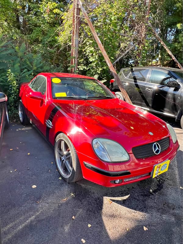 1998 Mercedes Benz SLK - Class Base