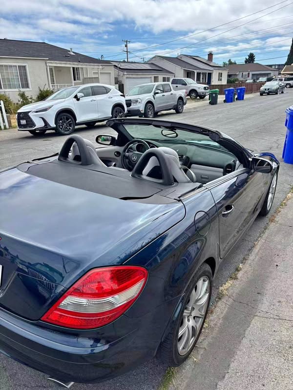 2005 Mercedes-Benz SLK-Class - SLK 350 Roadster 2D