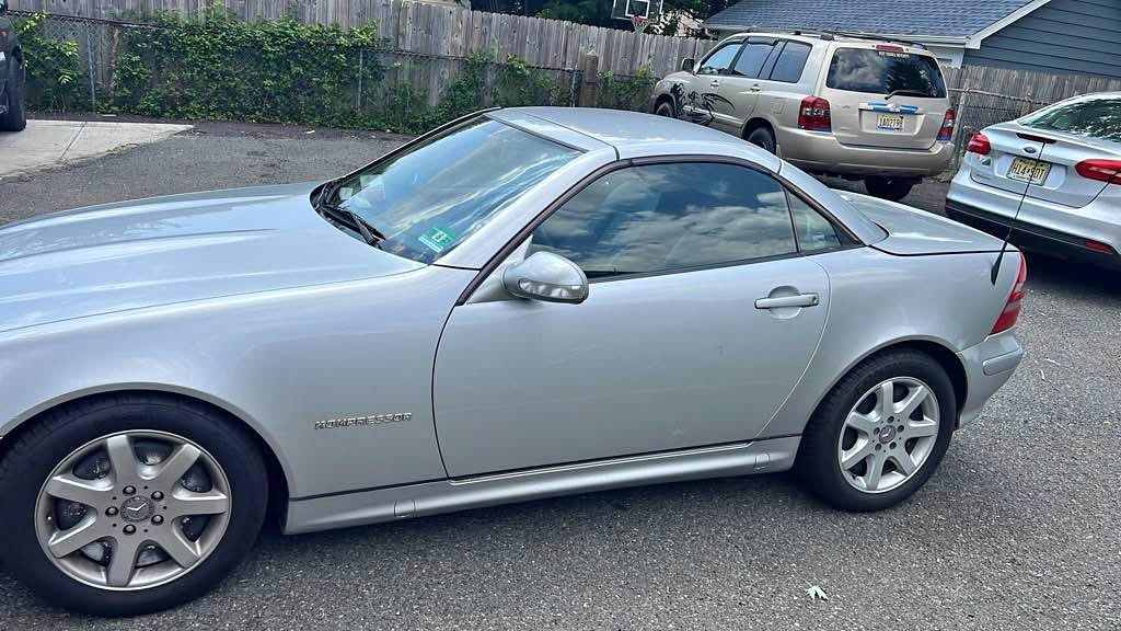 2002 Mercedes-Benz SLK-Class - SLK 230 Roadster 2D