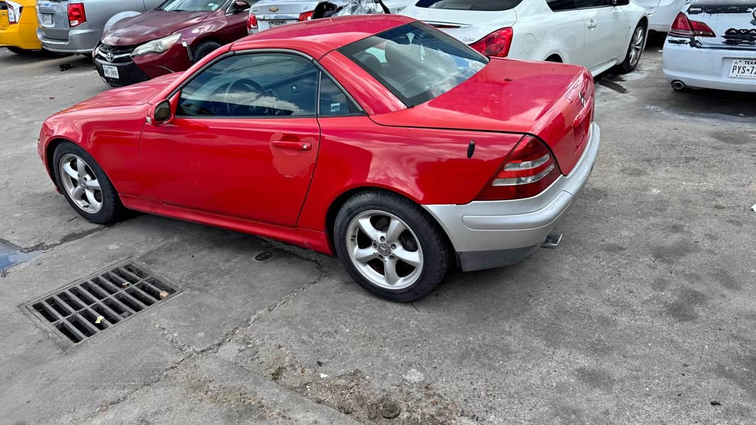 2002 Mercedes-Benz SLK-Class