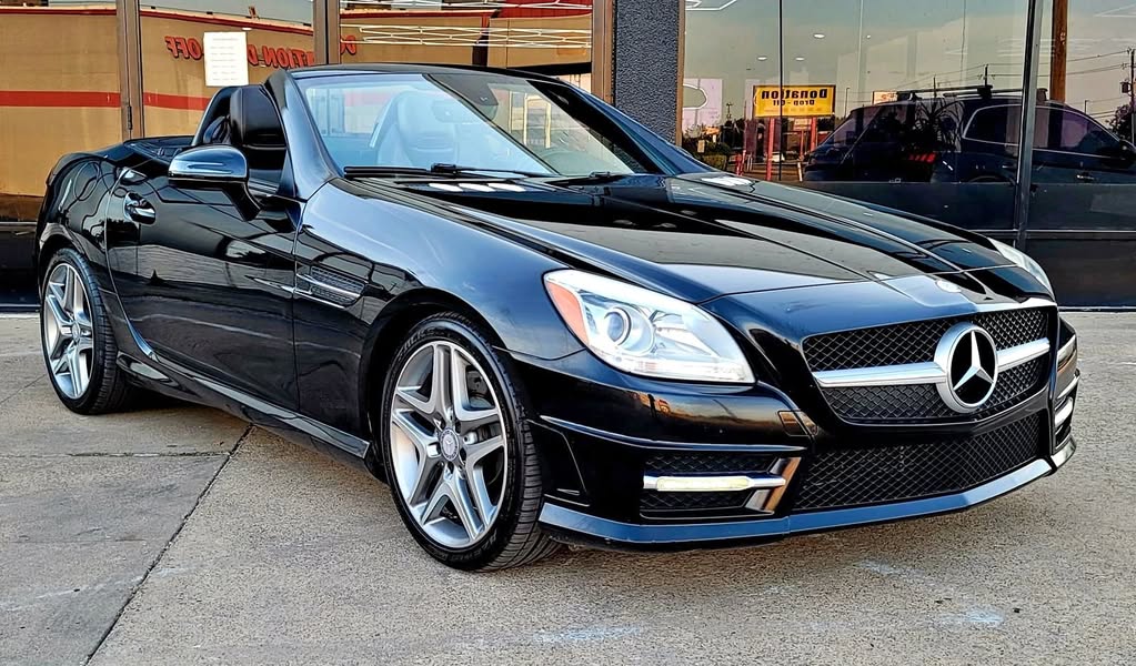 2015 Mercedes-Benz SLK-Class