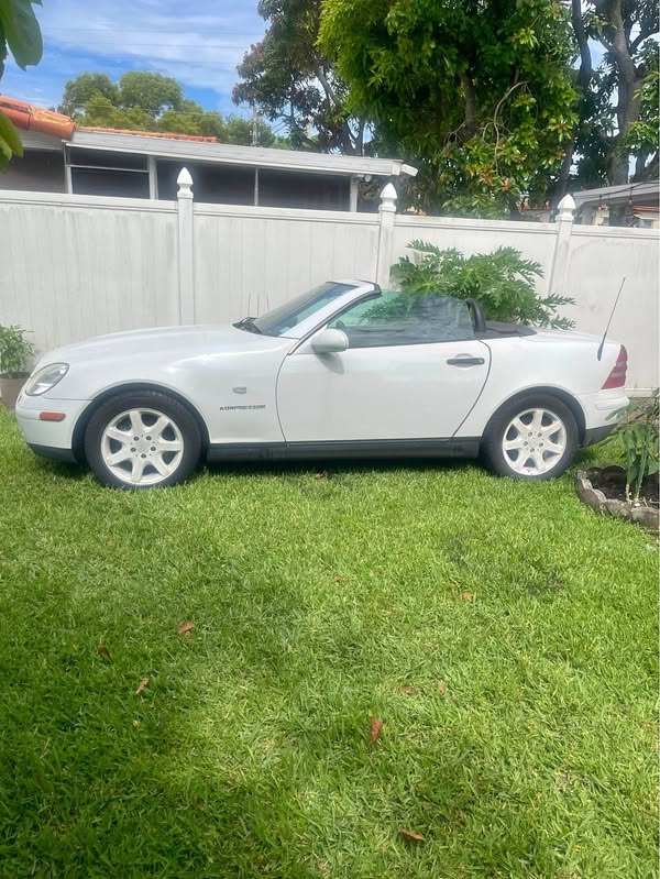 2000 Mercedes-Benz SLK-Class - SLK 230 Roadster 2D