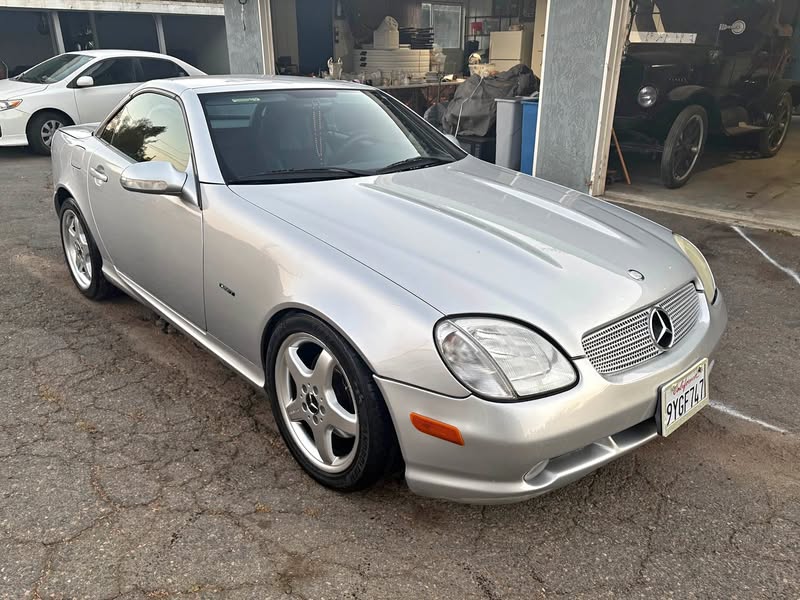 2001 Mercedes-Benz SLK-Class - SLK 320 Special Edition Roadster 2D