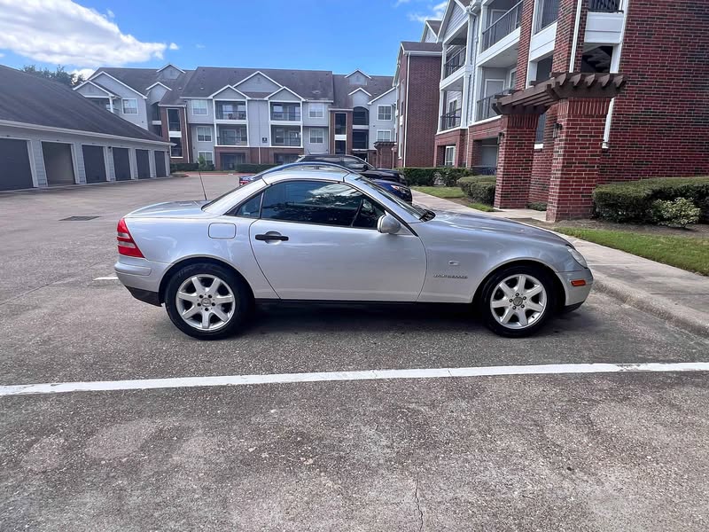 2000 Mercedes-Benz SLK-Class - SLK 230 Roadster 2D