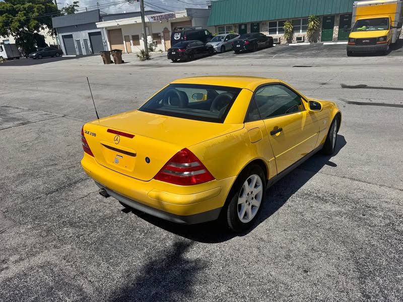 2000 Mercedes-Benz SLK-Class - SLK 230 Roadster 2D