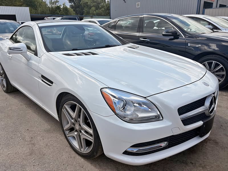 2016 Mercedes-Benz SLK 300