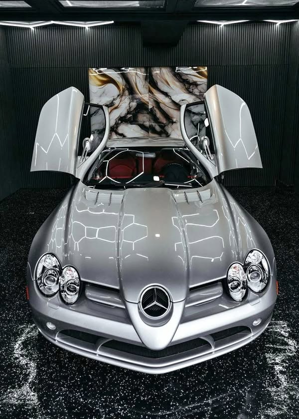 2006 Mercedes-Benz SLR McLaren