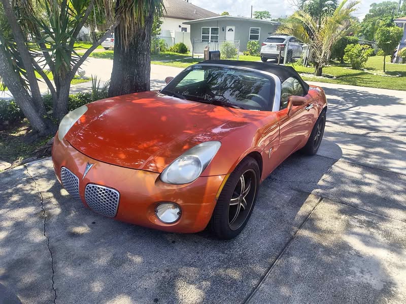 2008 Pontiac Solstice - Convertible 2D