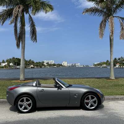 2006 2006 Pontiac Solstice ONLY 25K MILES CLEAN CARFAX NON SMOKER