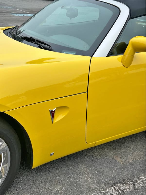 2008 Pontiac Solstice - Convertible 2D