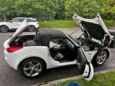 2008 Pontiac Solstice - Convertible 2D