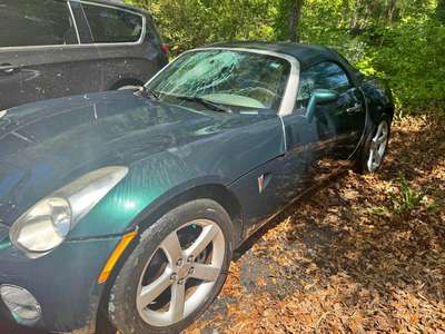 2006 Pontiac Solstice - Convertible 2D