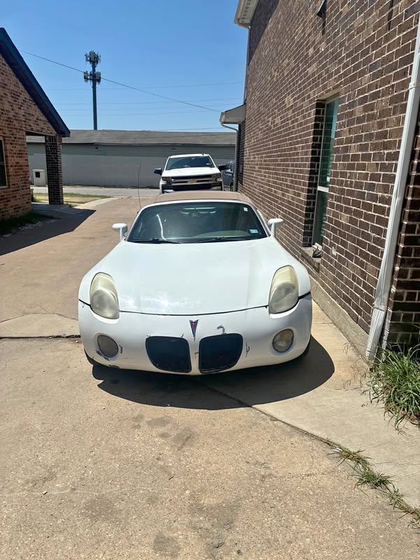 2007 Pontiac Solstice - Convertible 2D