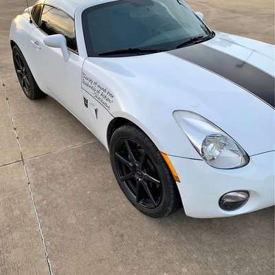 2009 Pontiac Solstice - Base
