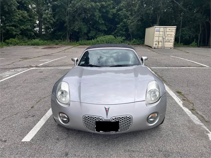 2006 Pontiac Solstice - Convertible 2D