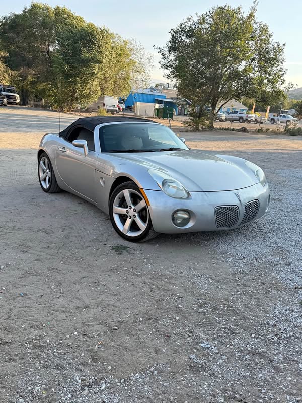 2008 Pontiac Solstice - Convertible 2D