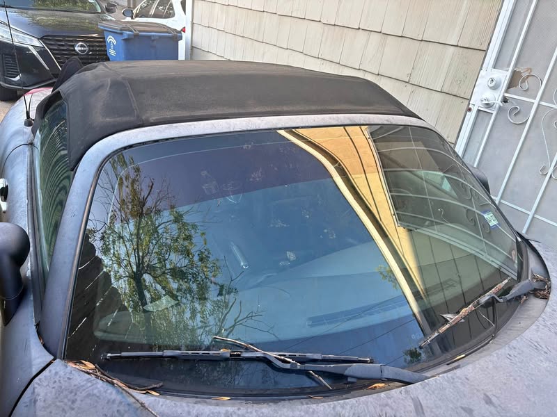 2007 Pontiac Solstice - Convertible 2D