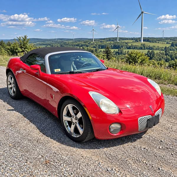 2007 Pontiac Solstice - Convertible 2D