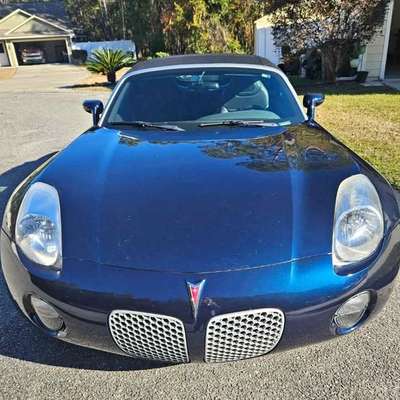 2006 Pontiac Solstice - Convertible 2D