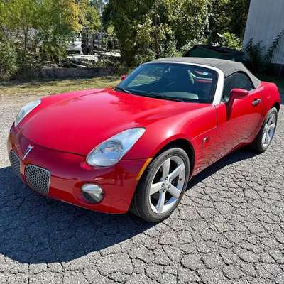 2008 Pontiac Solstice - Convertible 2D