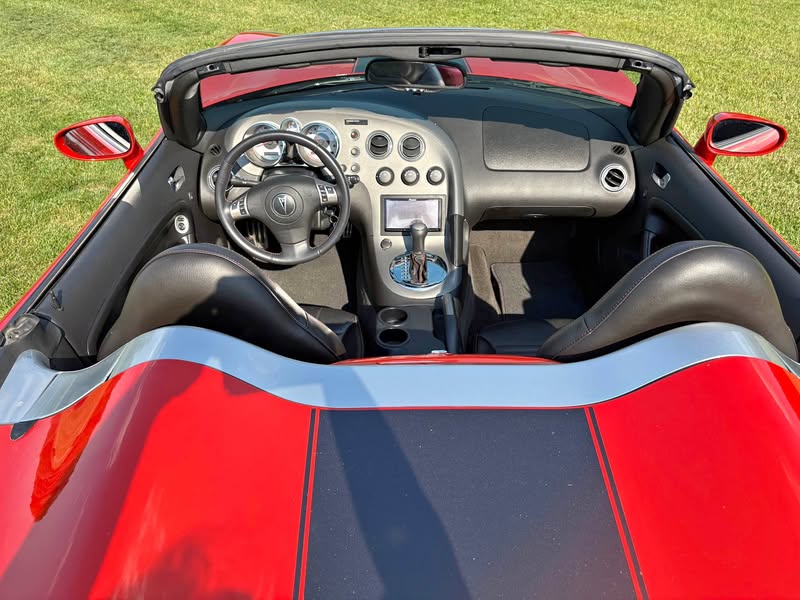 2009 Pontiac Solstice - Street Edition Convertible 2D