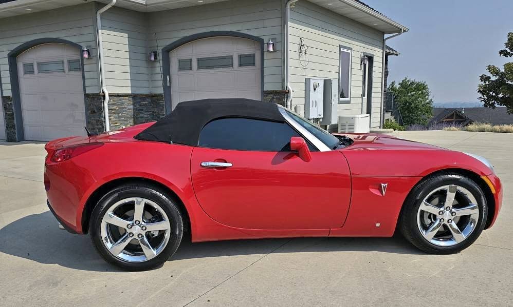 2008 Pontiac Solstice - GXP Convertible 2D