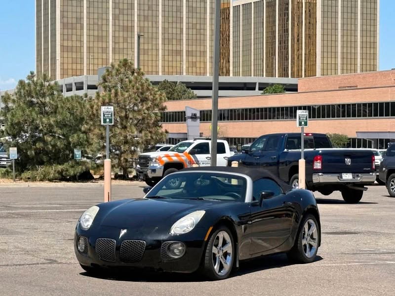 2007 Pontiac Solstice GXP 2dr Convertible