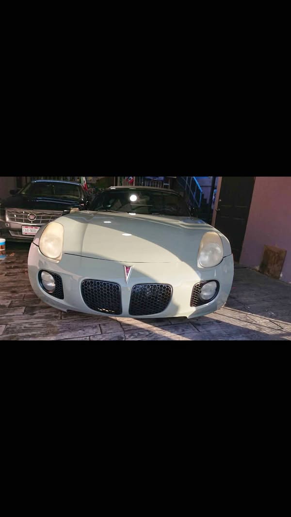 2008 Pontiac Solstice - GXP Convertible 2D