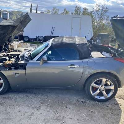 2006 Pontiac Solstice - Street Edition Convertible 2D