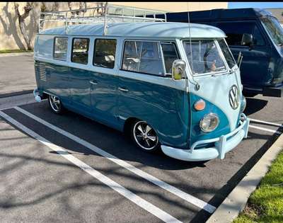 1965 Volkswagen bus