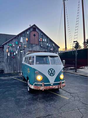 1965 Volkswagen Split Window Bus