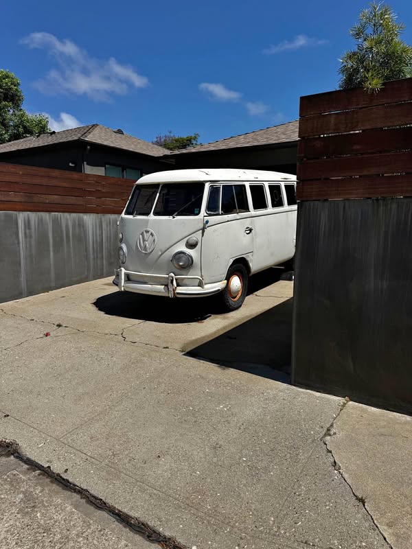 1966 Volkswagen bus