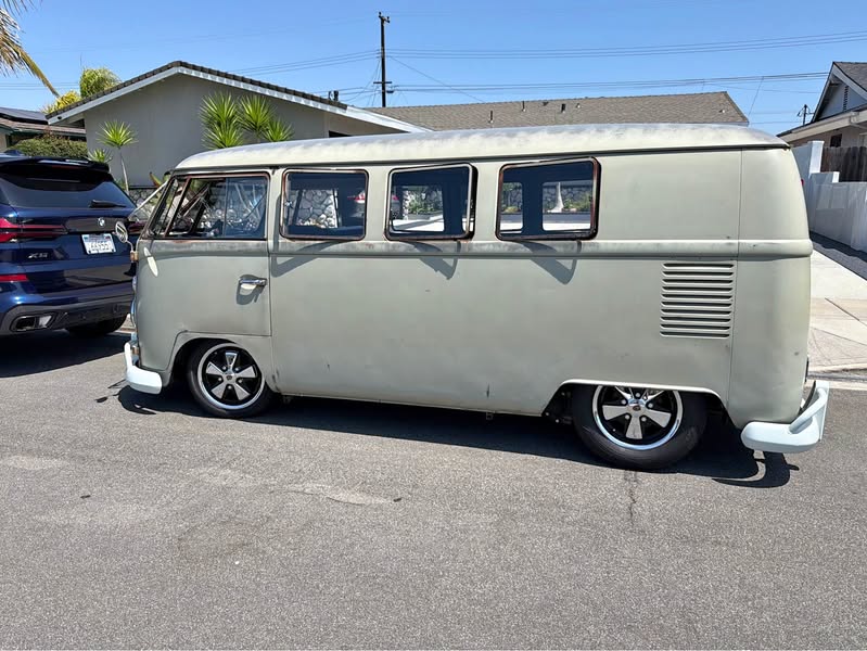 1966 Volkswagen Bus