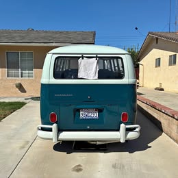 1965 Volkswagen bus