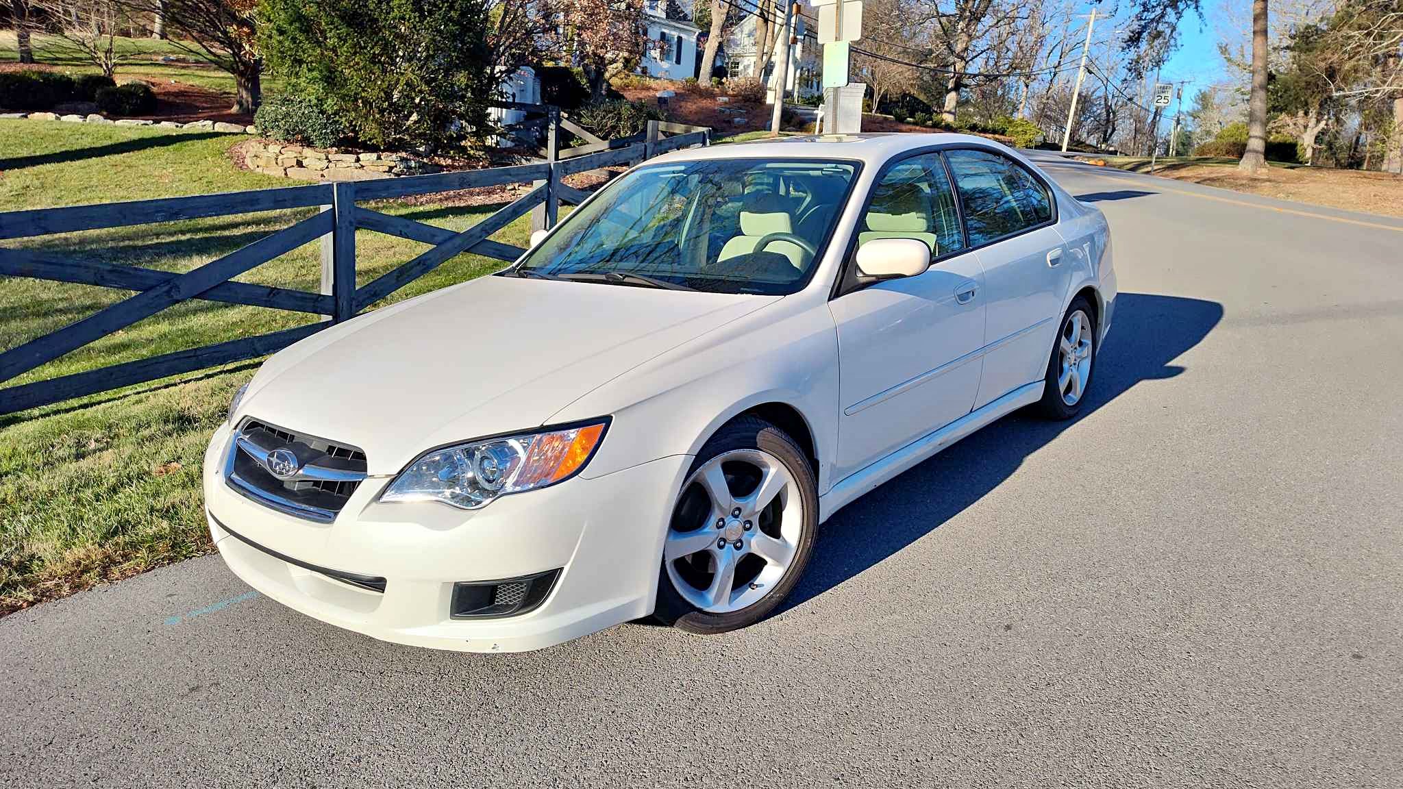 2009 Subaru Legacy - 2.5i Premium Sedan 4D