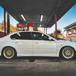 2005 Subaru legacy GT JDM goodies