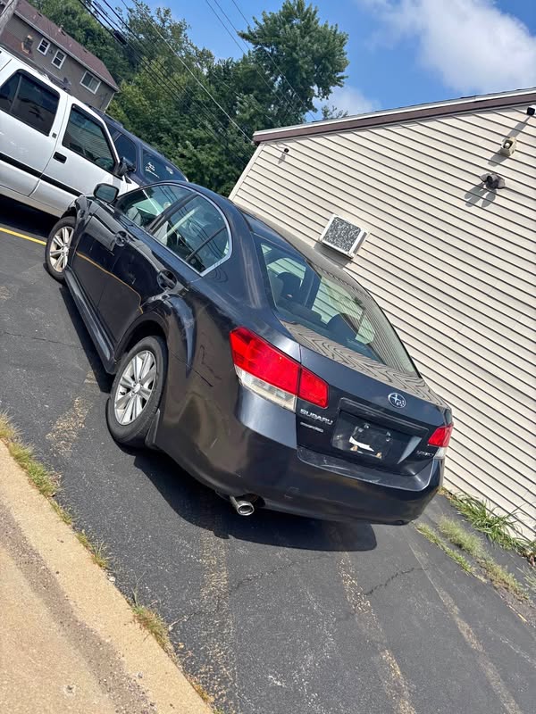 2009 Subaru Legacy - 2.5 GT Limited Sedan 4D
