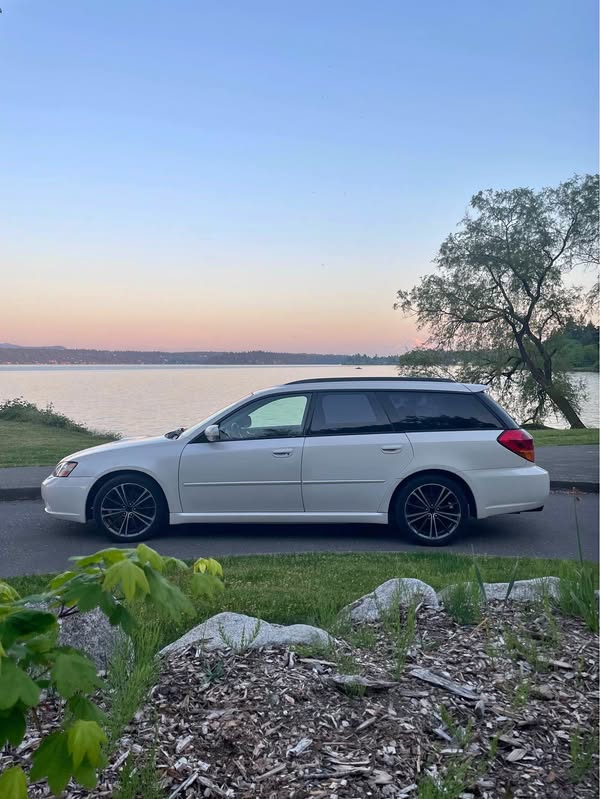 2005 Subaru Legacy 2.5 GT Wagon 4D