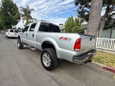 2006 Ford F250 Super Duty Crew Cab - XLT Pickup 4D 6 3\/4 ft
