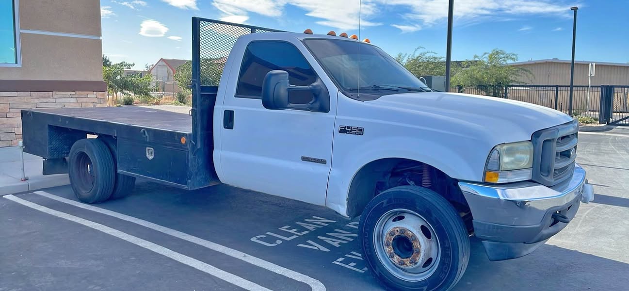 2004 Ford F450 Super Duty Regular Cab