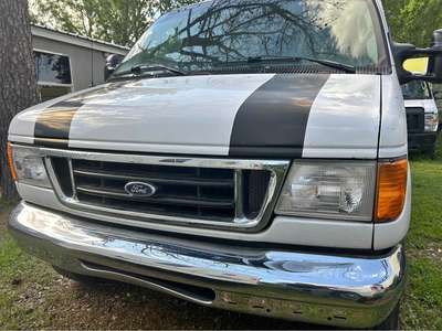 2007 Ford Econoline E350 Super Duty Cutaway - Van Cab-Chassis 2D