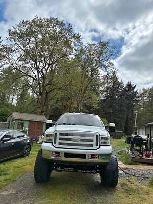 2005 Ford F350 Super Duty Crew Cab - FX4 Pickup 4D 8 ft