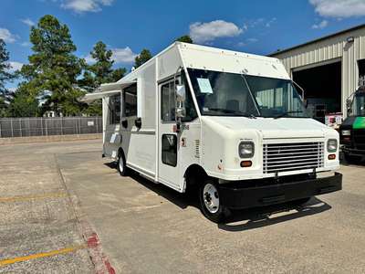 2006 Ford E450 Super Duty Cutaway