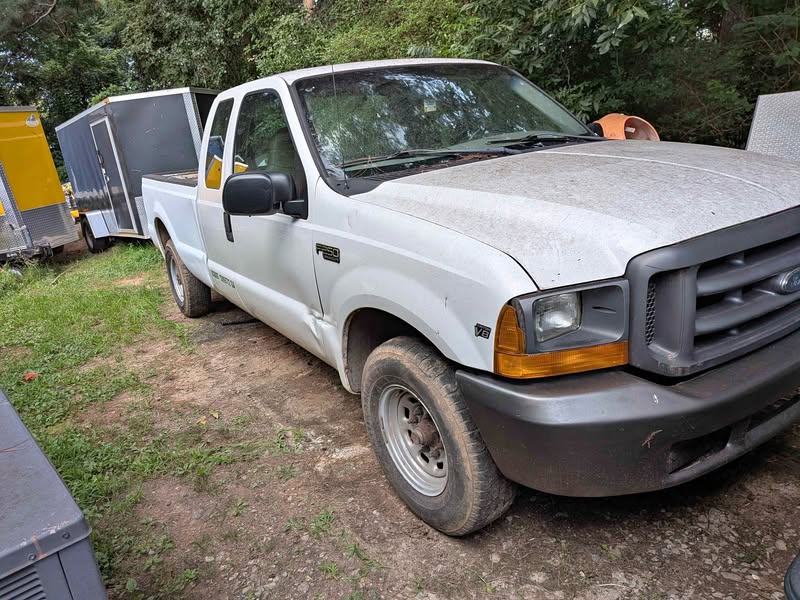 1999 Ford F250 Super Duty Super Cab - XL Pickup 4D 6 3\/4 ft