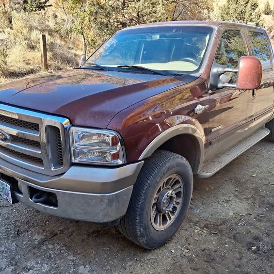 2006 Ford F350 Super Duty Crew Cab - King Ranch Pickup 4D 6 3\/4 ft
