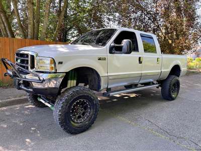 2001 Ford F250 Super Duty Crew Cab - XLT Pickup 4D 6 3\/4 ft