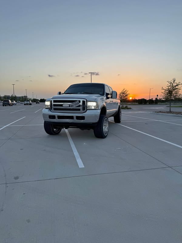 2006 Ford F250 Super Duty Crew Cab - King Ranch Pickup 4D 6 3\/4 ft