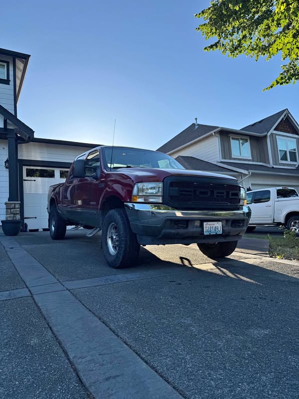 2003 Ford F350 Super Duty Crew Cab - Lariat Pickup 4D 6 3\/4 ft